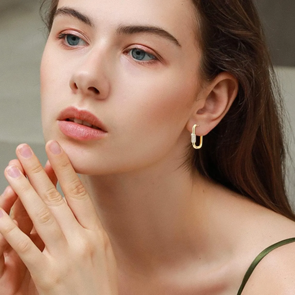 18K Gold Plated Dainty U Shape Huggie Earring for Women, Cubic Zirconia O Huggie Hoop Earrings, Hypoallergenic, Gifting, Everyday Wear