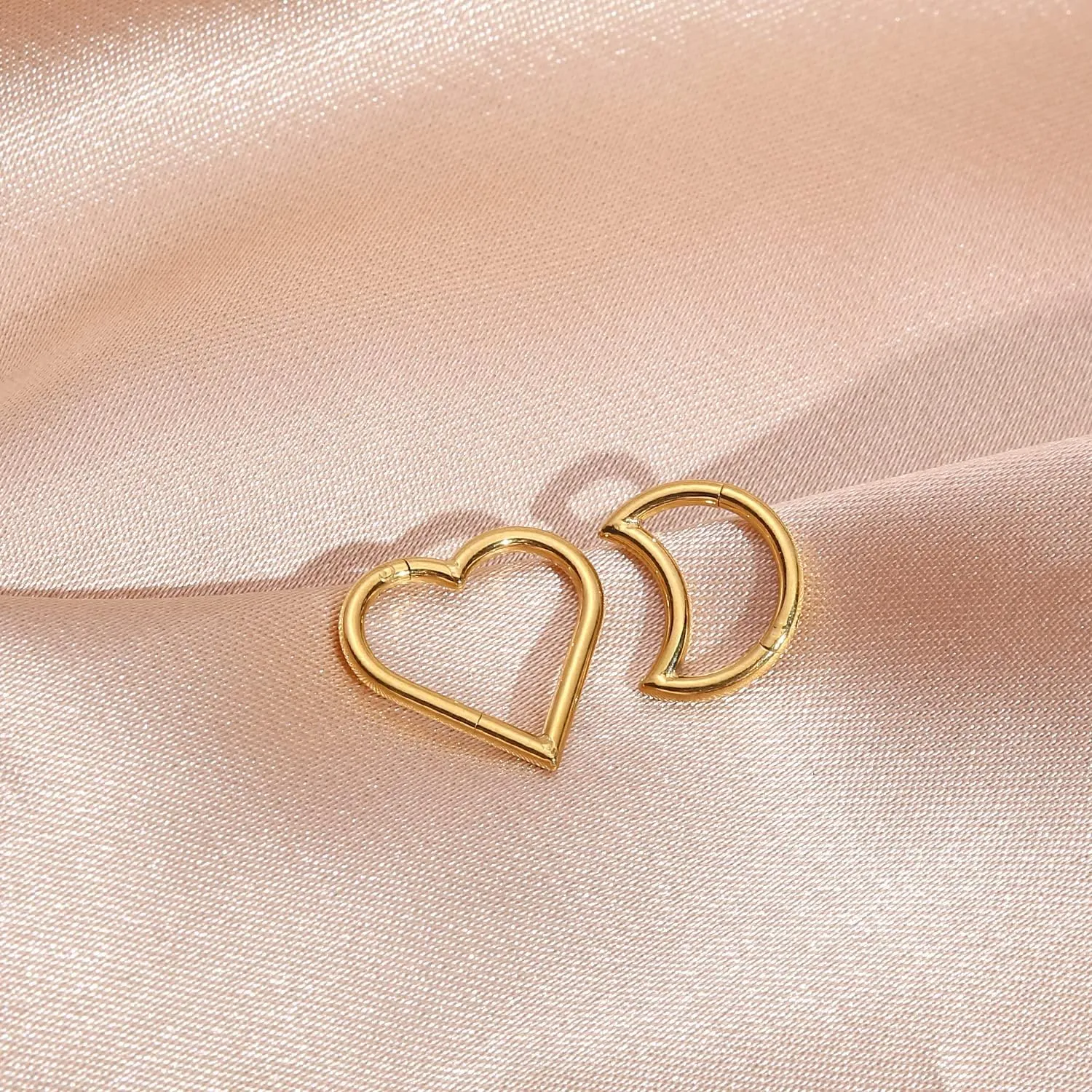 2 Pcs Heart Daith Piercing Jewelry, Hypoallergenic Clicker Hoop, 16G Rook Cartilage Helix Earrings