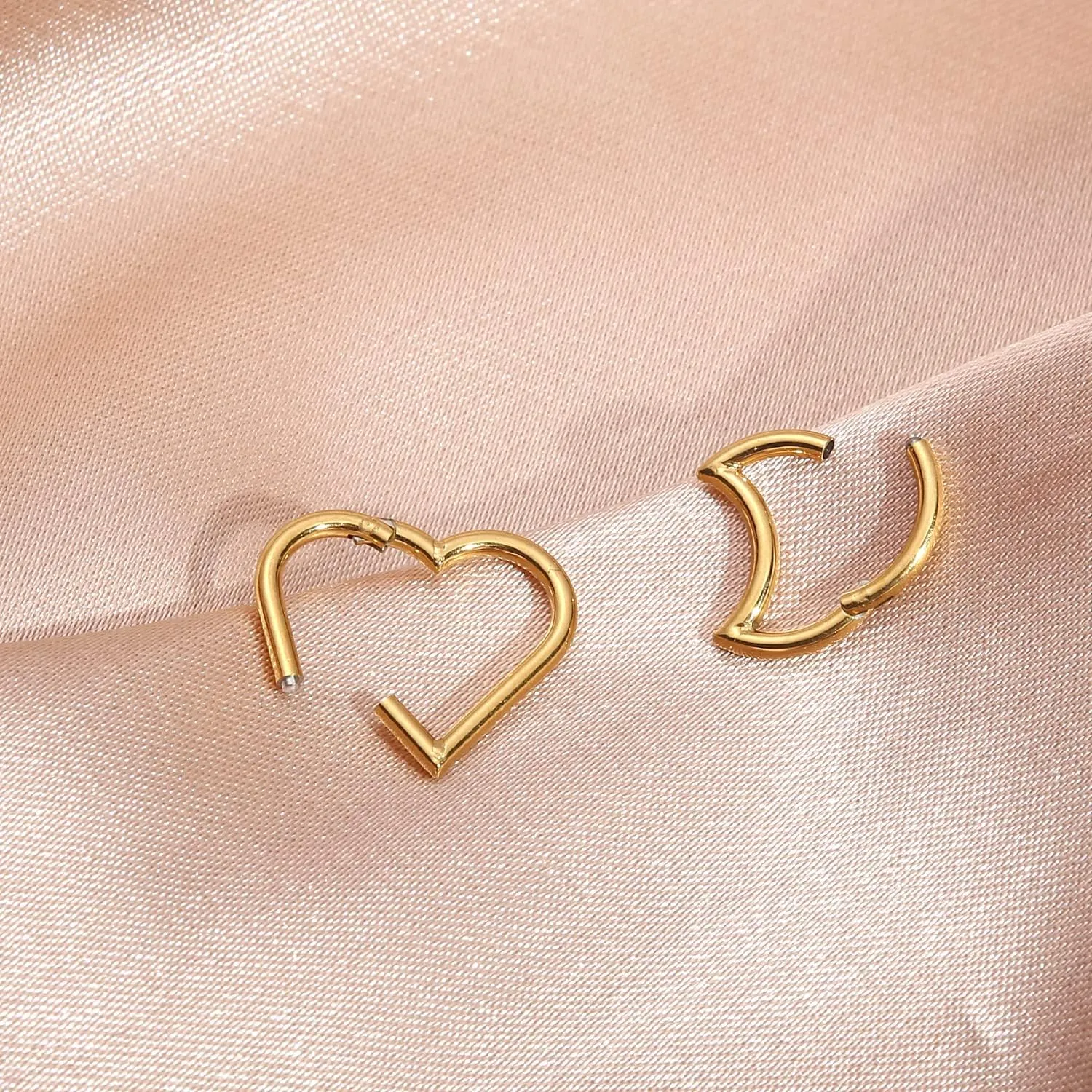 2 Pcs Heart Daith Piercing Jewelry, Hypoallergenic Clicker Hoop, 16G Rook Cartilage Helix Earrings