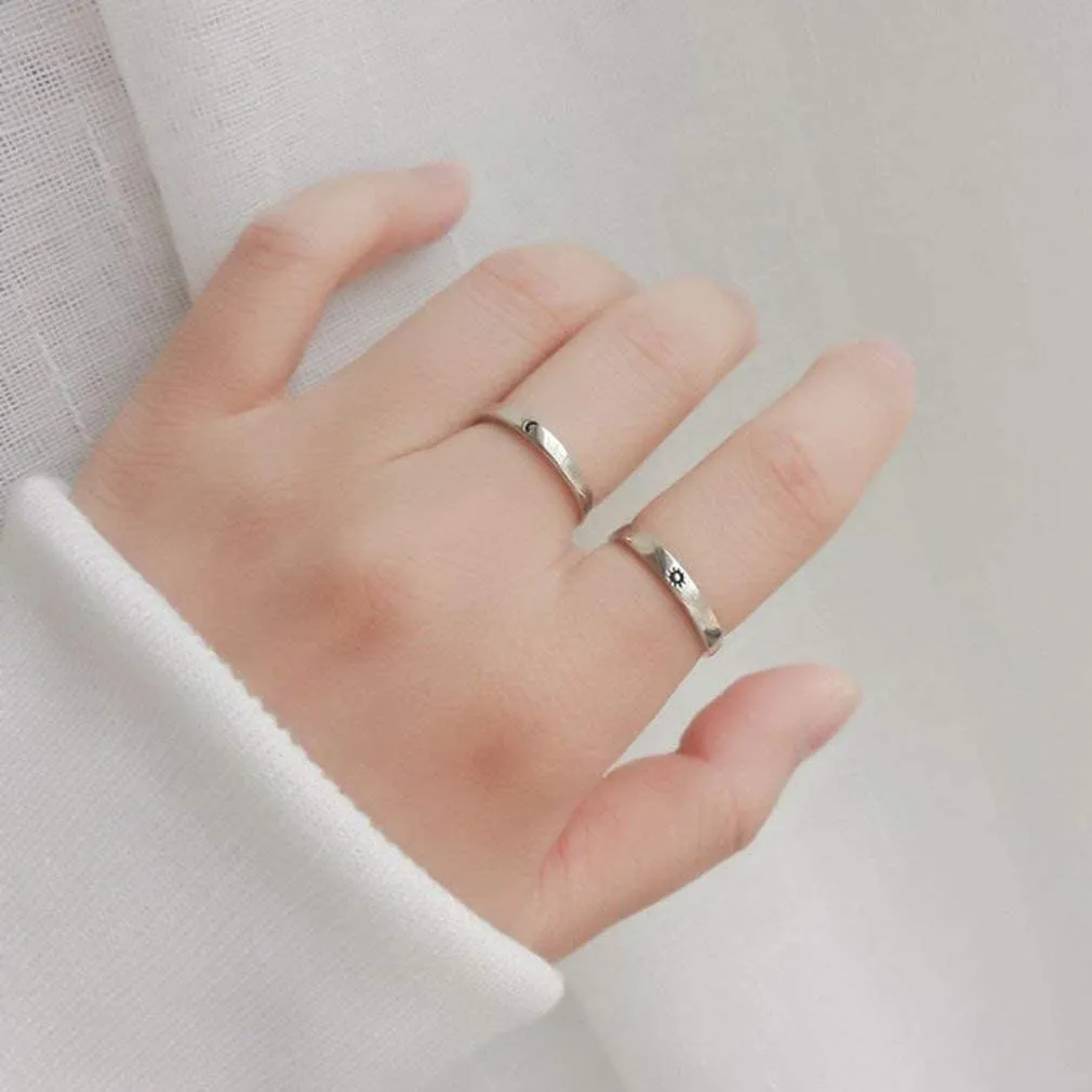 2 Pieces Sun And Moon Lover Couple Rings Set Promise Wedding Bands For Him And Her Beautiful Couple Ring - Silver Attractive design
