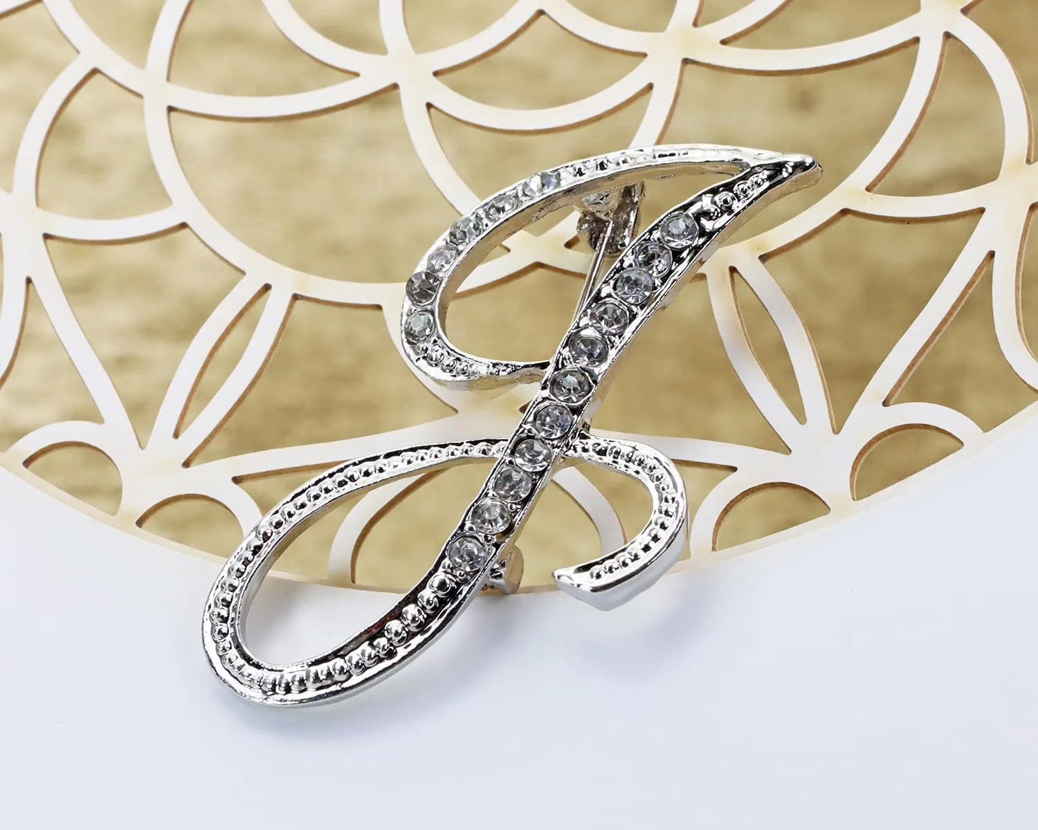 26 Letter Brooch Pins Small Silver Metal Rhinestone Crystal Initial A~Z Alphabet Brooch Lapel Pins for Men Women Girls Boys Birthday Christmas Wedding Gift
