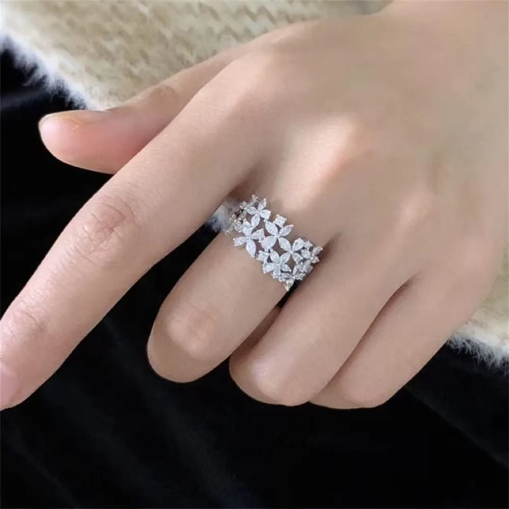 AZQ 925 Sterling Silver 18K Gold Plated Shiny Full Diamond Marquise-Shape Cubic Zirconia Promise Ring Eternity Wedding Band Ring for Women Z.2 (US Code 8)