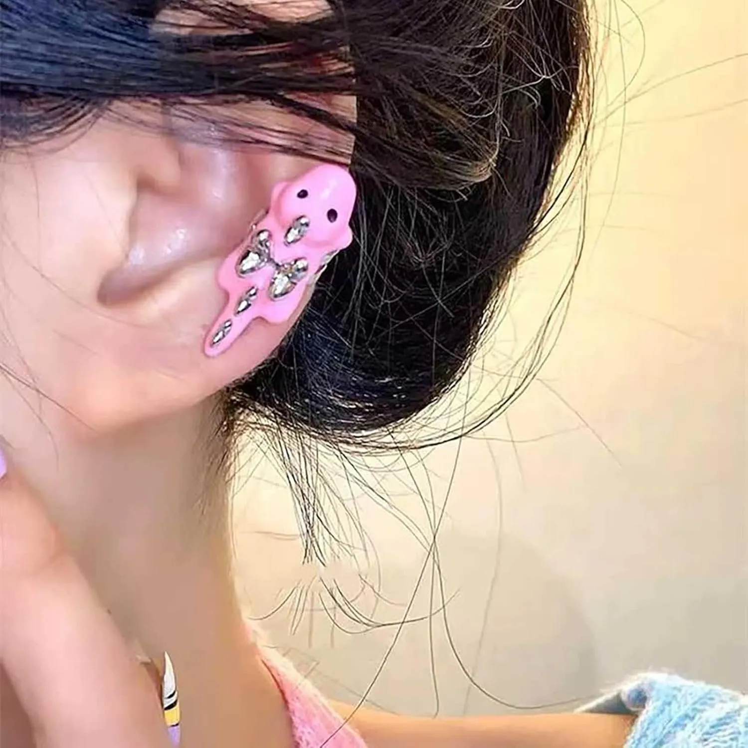 Boho Green Resin Dinosaur Ear Cuff Earrings Green Cartoon Animal Wrap Hoop Earrings Vintage Cute Dinosaur Cuff Cartilage Earring No Piercing Clip Earring Jewelry for Women