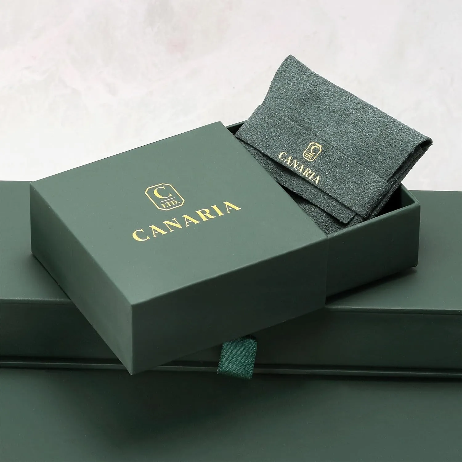 Canaria 10kt Yellow Gold Panther-Link Bracelet