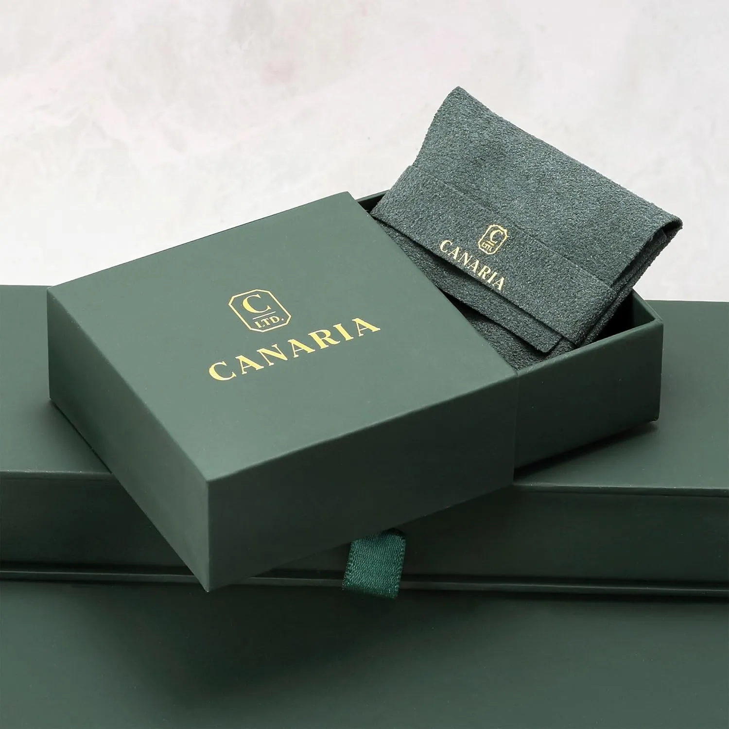 Canaria 10kt Yellow Gold Panther-Link Bracelet