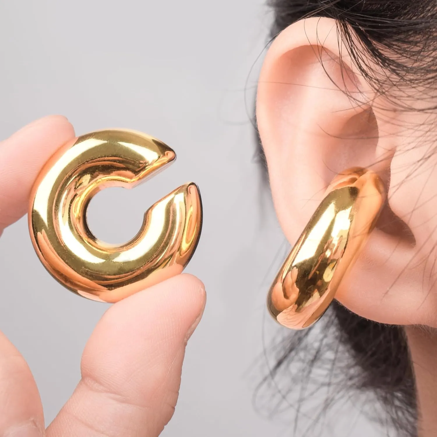 Chunky Ear Cuff Earrings for Women Non Piercing Ear Clip Earrings 14K Gold Ear Cuff and Silver Ear Cuffs Set