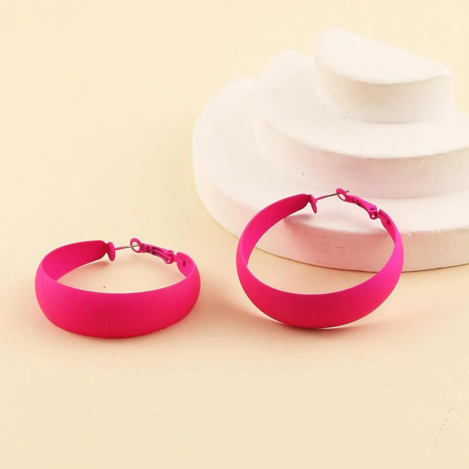 Chunky Hoop Earrings for Women 80s 90s Statement Wide Hoop Earrings Large Trendy Exaggerated Earring Vintage Neon Earrings Jewelry Accessories