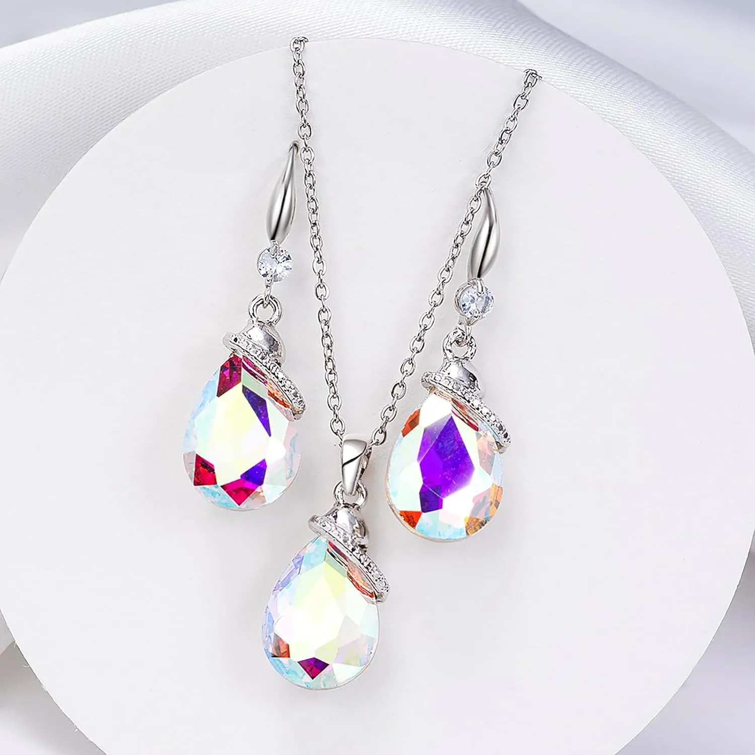 Crystal Jewelry Sets for Women, Silver/Gold Plated Teardrop Oval Pendant Necklace and Earring Rhinestone Dangling Sets Birthday Anniversary Wedding Mothers Day Gifts for Women