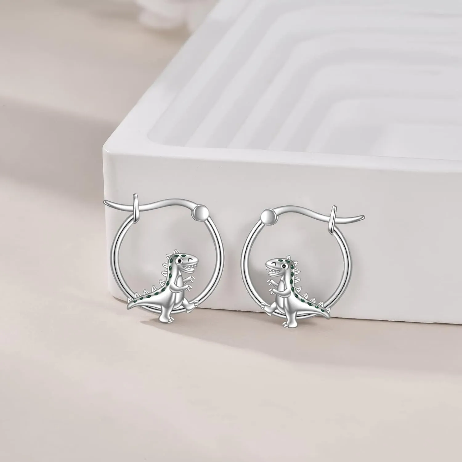 Cute Animal Hoop Earrings 925 Sterling Silver Mermaid / Hamster / Cow /Pig / Highland Cow / Hedgehog / Dinosaur / Bee / French Bulldog / Giraffe / Elephant / Ladybug / Celtic Huggie Hoop Earrings Animal Jewellery Gifts for Women Girls
