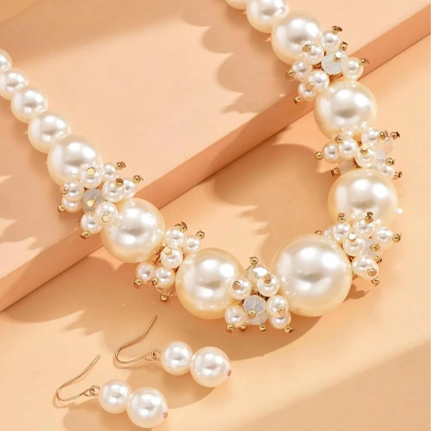 Dcfywl731 Pearl Jewelry Set for Women Pearls Necklace and Earring Set Chunky Pearl Necklaces for Women Prom Jewelry Big Pearls Charm Choker Wedding Jewelry Sets for Brides