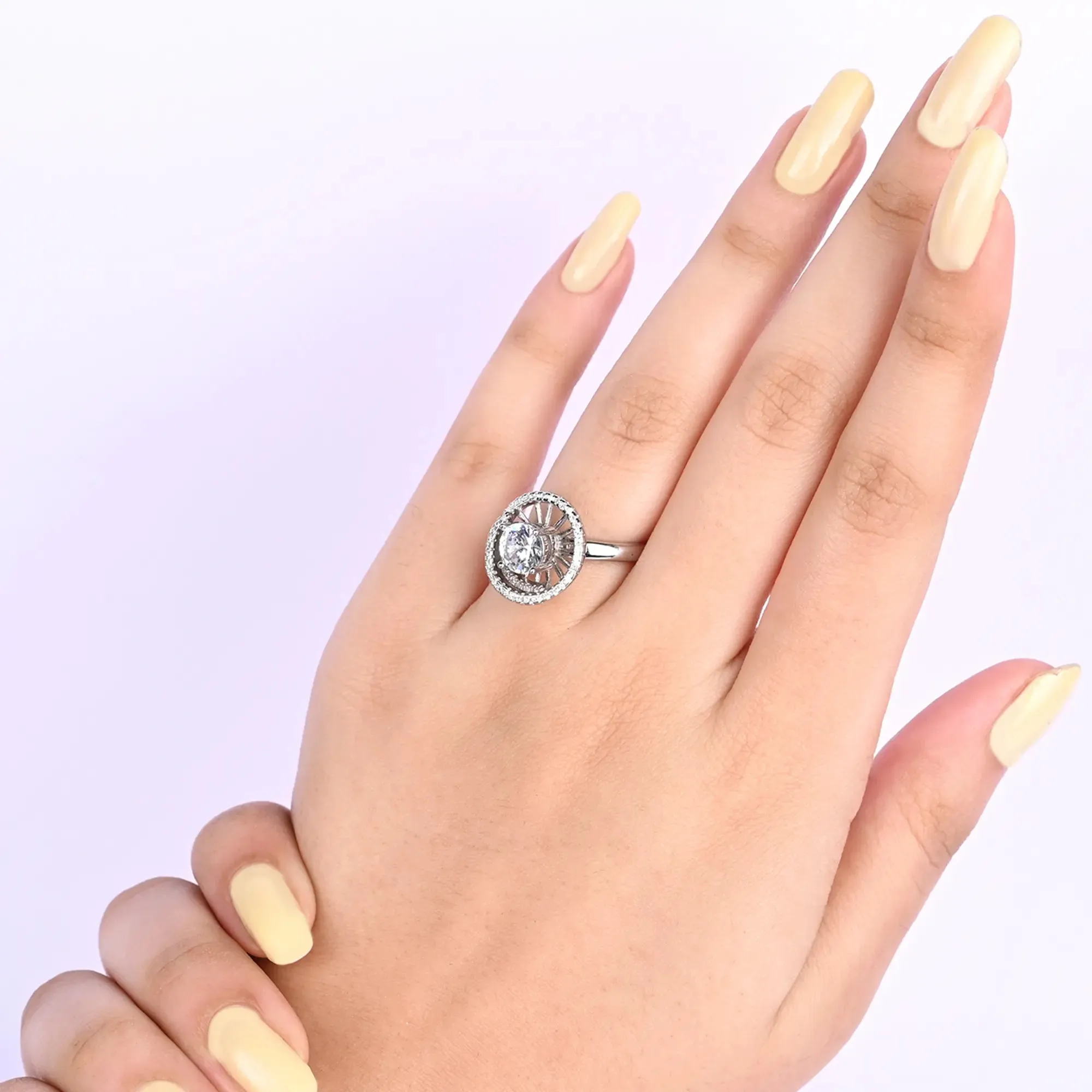 Elegant Glow Silver Ring