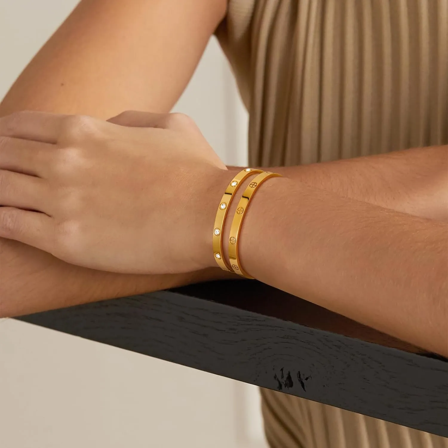 Gold Bangle Bracelets for Women Gold Cubic Zirconia Thin Waterdrop 14K Gold Bangle Statement Titanium Steel Cuff Bracelets Jewelry for Women
