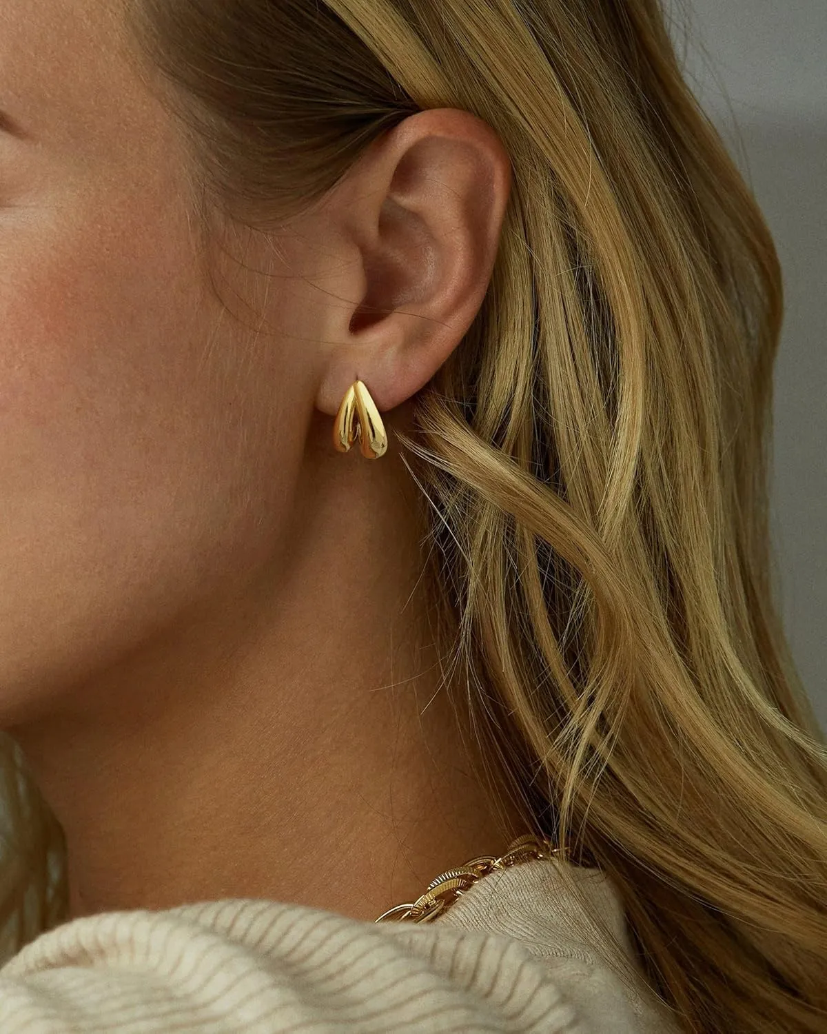 Gold Earrings for Women, Chunky 14k Gold Plated Cubic Zirconia Earrings Ear Cuff Studs Set Dainty Dangle Double Small Thick Gold Hoop Dangling Earrings Trendy Waterproof Jewelry for Women Gift