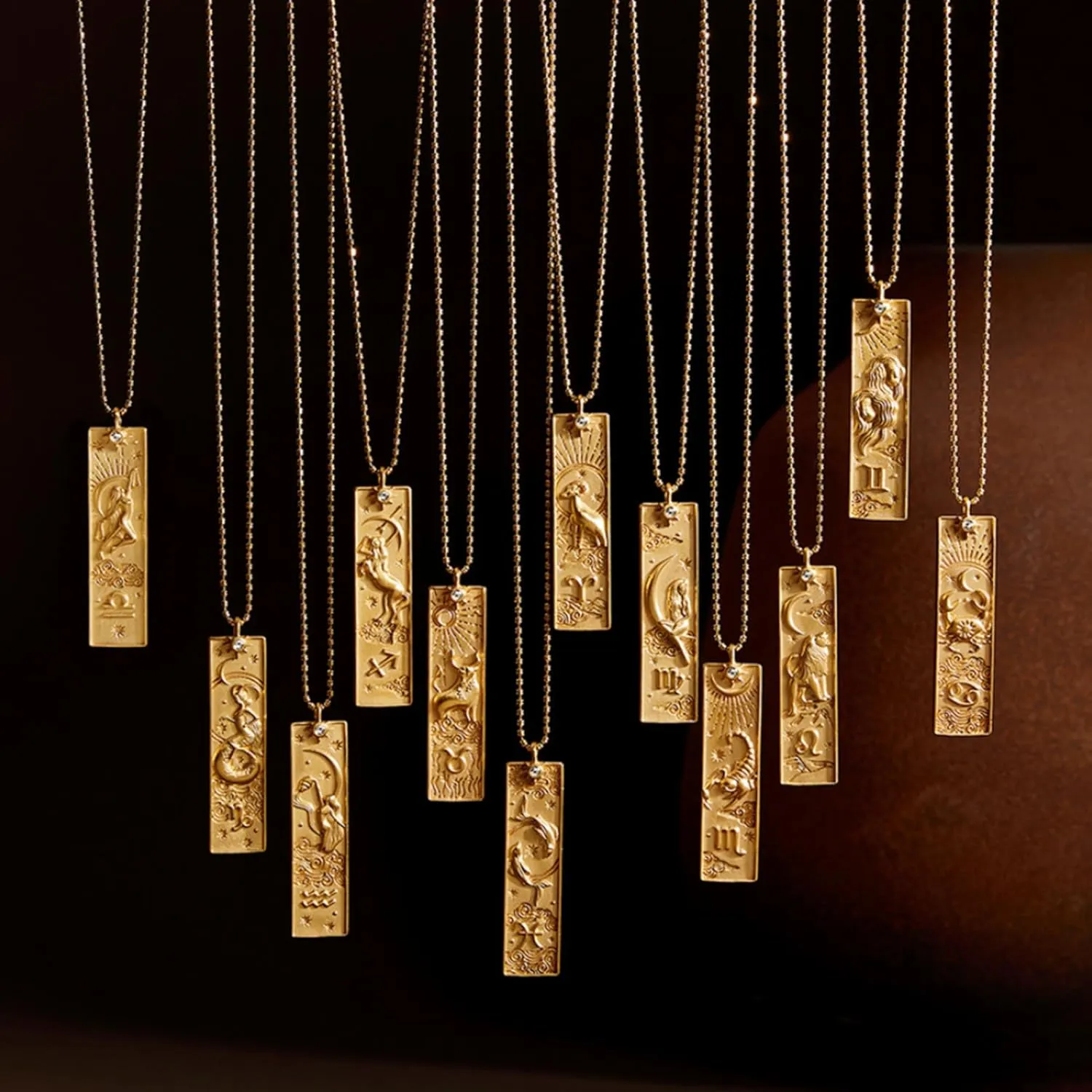 Gold Zodiac Sign Tarot Card Necklace for Women Men Vintage Totem Pole Charm 12 Constellation Pendant Necklaces Trendy Astrology Horoscope Unisex Jewelry Birthday Gift