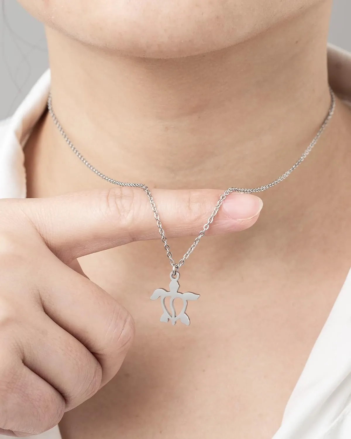 HOFOYA Animal Lover Charm Pendant Necklace Stainless Steel Jewelry Gifts for Women Teens,Lovely Spirit Pet Necklace Gifts for Family or Friendship.