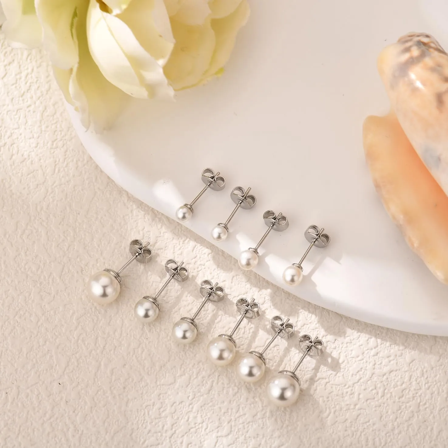 JINERA 5 Pairs Stud Earrings for Women 14K Plated Gold/Silver Pearl Ball Small Stud Earrings Set Cartilage Piercing Hypoallergenic Lightweight Flatback Earrings Jewelry Gifts for Women
