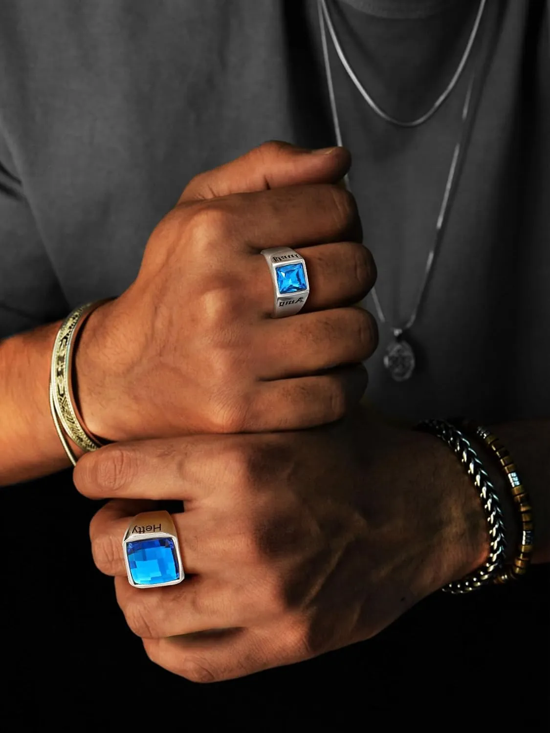 KeyStyle Personalized Signet Rings for Men, Stainless Steel Custom Engraved Photo Gemstone Pinky Ring for Women, Cool Ring Biker Rings Gifts for Father Husband