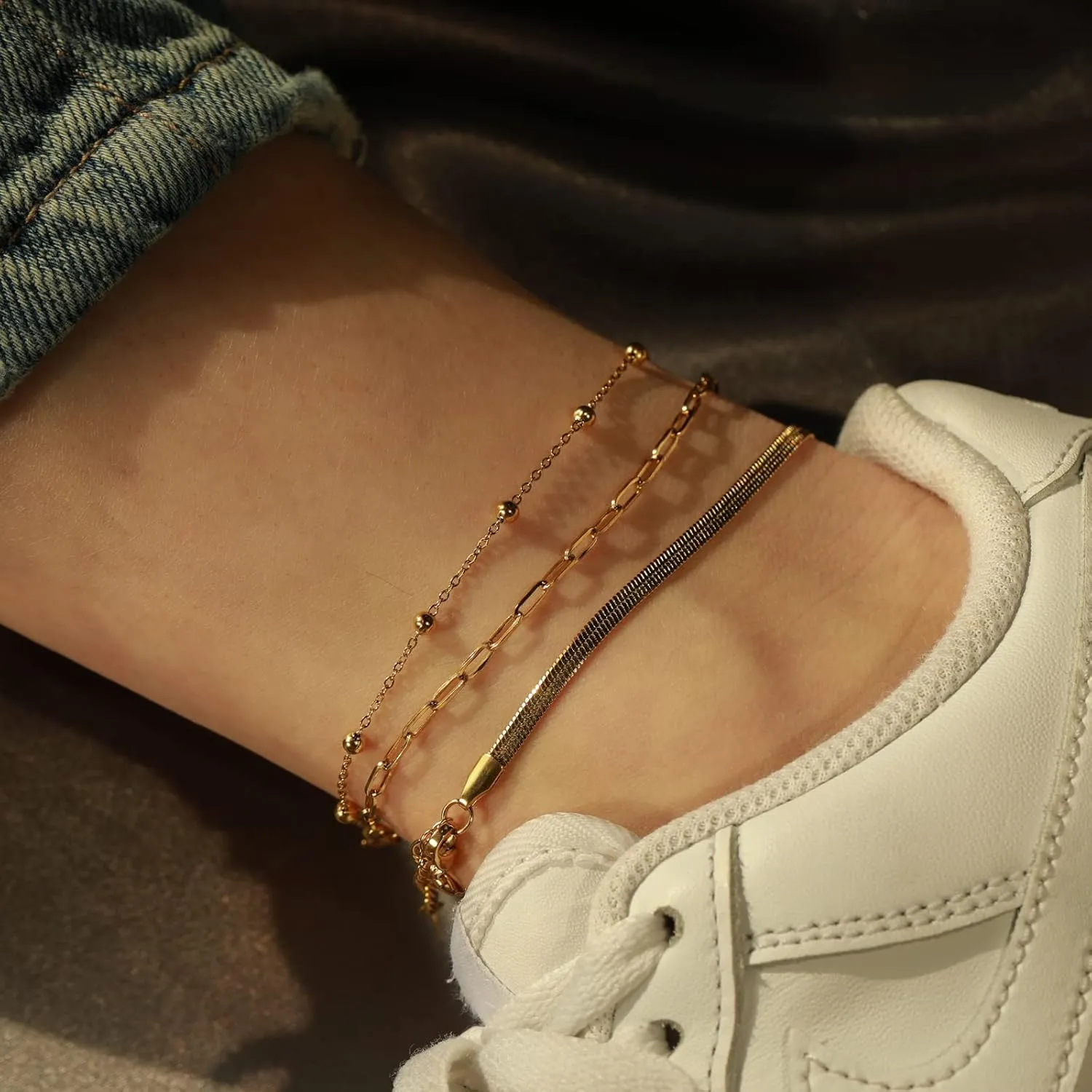 Kyerlyn Layered Ankle Bracelets for Women 18K Gold Anklets for Women Stainless Steel Waterproof Cuban Link Anklets Set Stackable Anklets for Women Summer Beach Jewelry Gift
