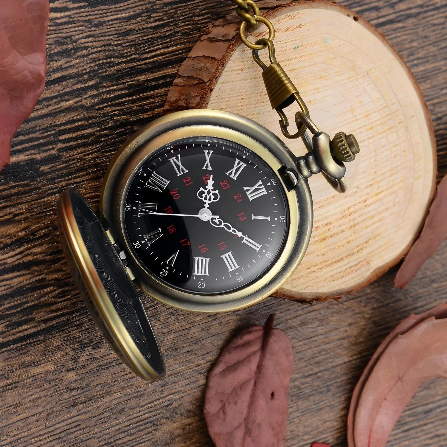 LYMFHCH Vintage Pocket Watch Roman Numerals Scale Quartz Pocket Watches with Chain Christmas Graduation Birthday Gifts Fathers Day