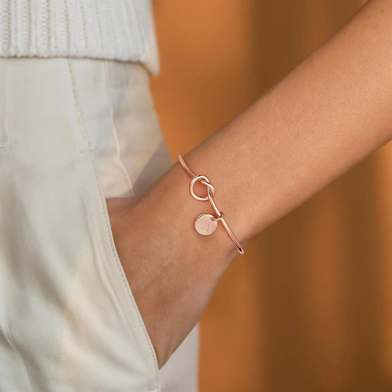 M MOOHAM Gold Initial Bracelets for Women - Dainty Tie the Knot Letter A-Z Initial Bracelet for Women Gold Cuff Bracelet for Womens Jewelry Personalized Bridesmaid Proposal Wedding Gifts