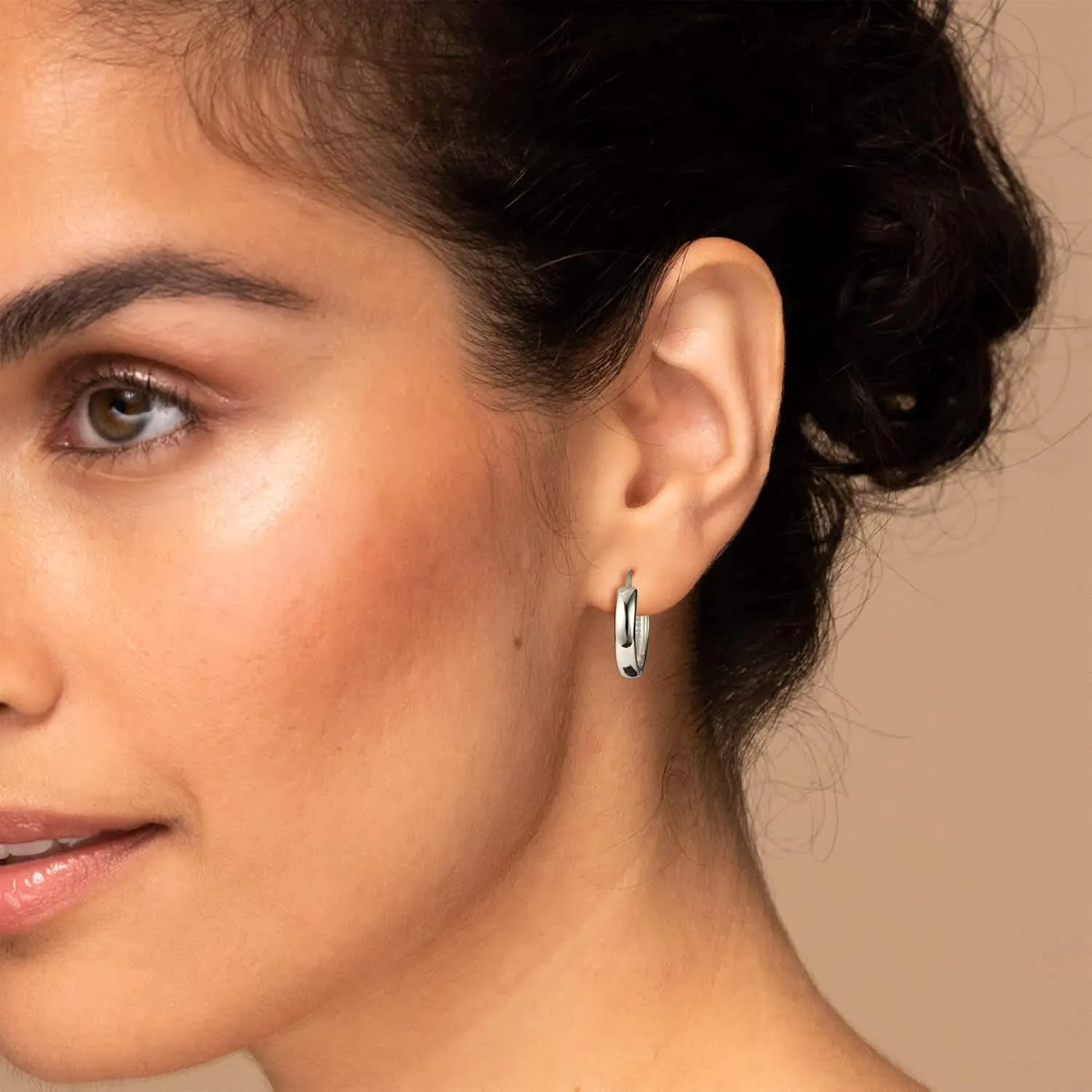 Milacolato Gold Hoop Earrings for Women Small Huggie Hoop Earrings | 14K Gold Plated Sterling Silver Hoop Earrings | Cartilage Hoop Earrings | 12/18/25mm