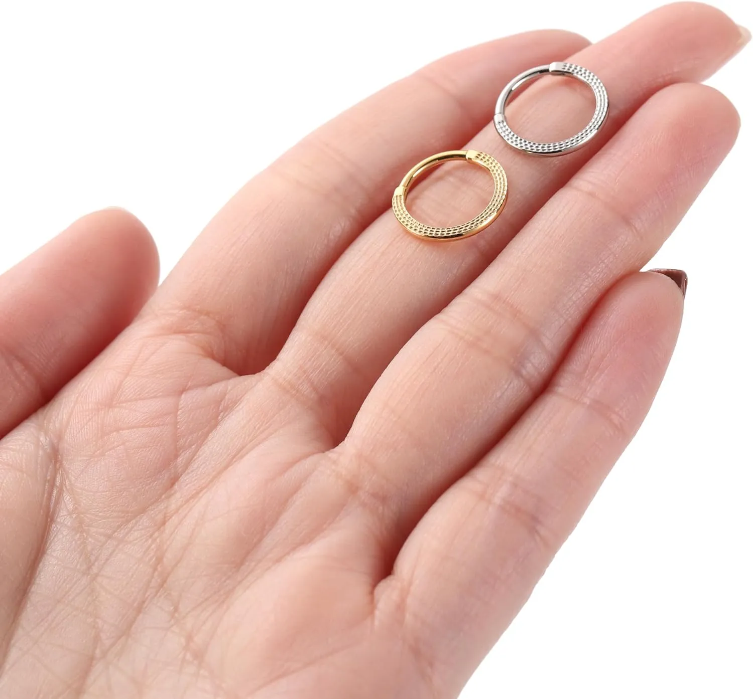PEAKLINK 16G Septum Nose Ring Septum Jewelry Hammered Surface Daith Earrings Surgical Steel Conch Piercing Jewelry Seamless Clicker Ring Rook Earring Helix Cartilage Tragus Earrings 8mm 10mm