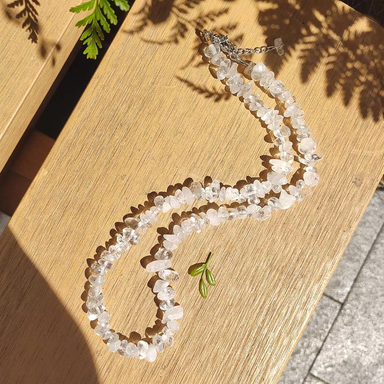 Real Clear Quartz Crystal Necklace, Healing Crystal Gemstone Chips Necklaces with Adjustable Chain, Handmade Spiritual Energy Stones Necklace Birthday Gifts Unique Jewelry for Women and Girls