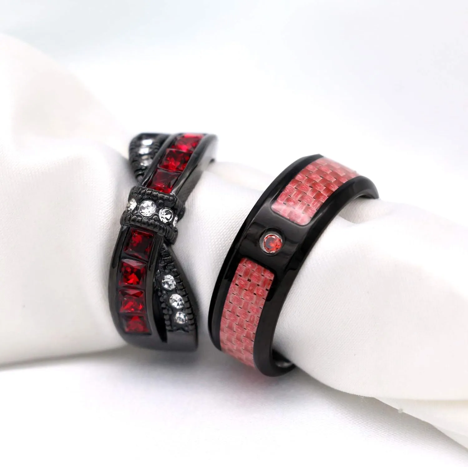 ringheart 2 Rings His and Hers Couple Rings Red Cz Rings Womens Wedding Ring Titanium Steel Mens Wedding Bands