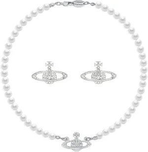 Saturn Pearl Necklace White Pearl Choker Necklace for Women Crystal Rhinestone Planet Necklace and Silver Saturn Stud Earrings Set Jewelry Gifts for Birthday Anniversary Christmas Day