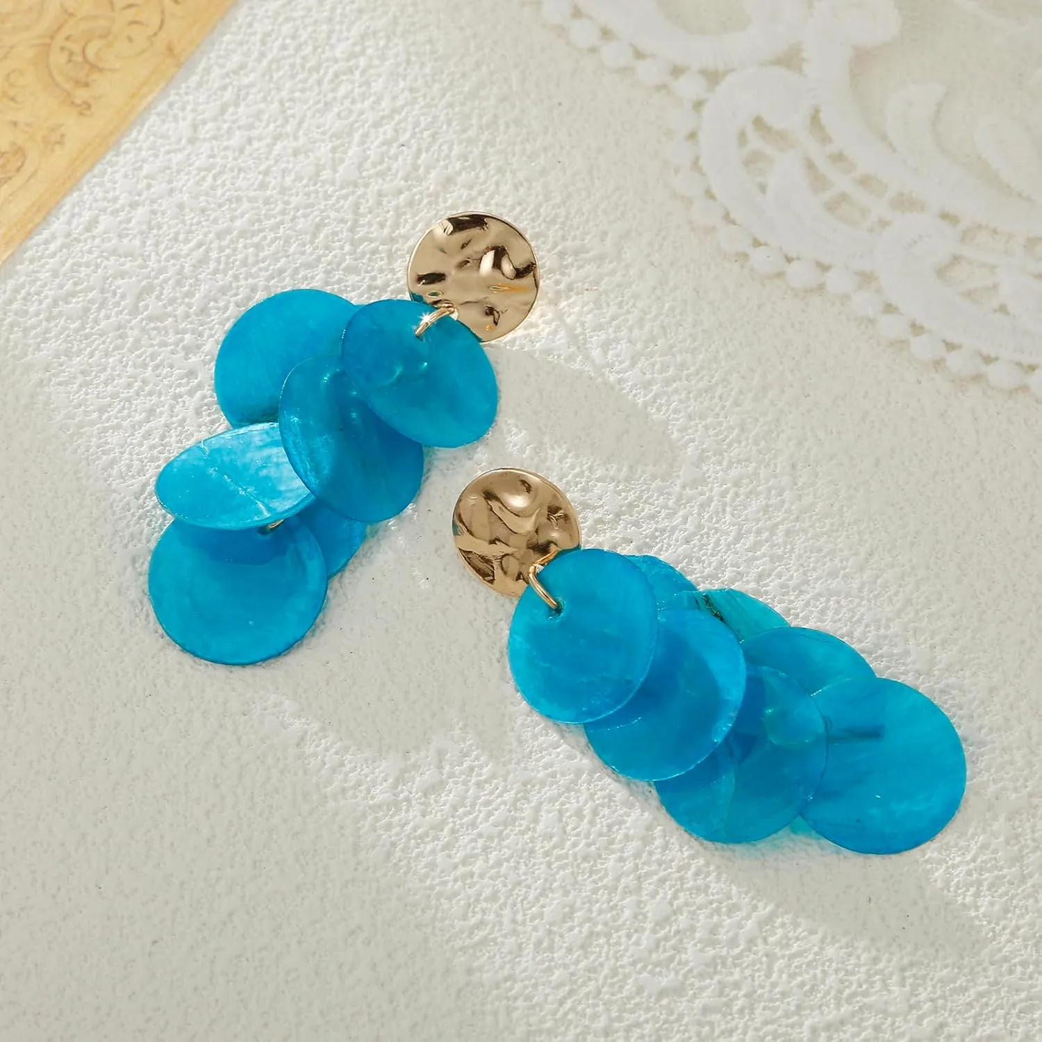 Shell Earrings for Women, Cluster of Round Shell Drop Dangle Earrings Summer Beach Jewelry