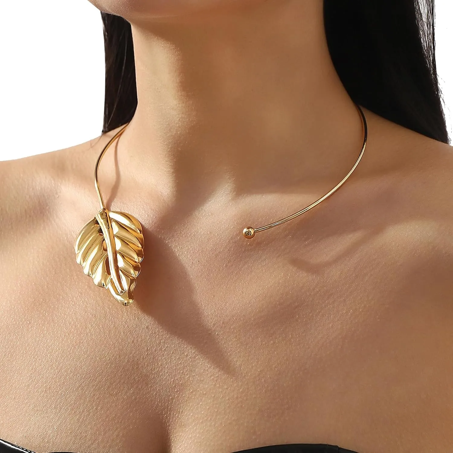 Simple Open Round Cuff Leaf Pendant Necklace Summer Bead Body Chain Adjustable Collar Chain Necklace Jewelry for Women