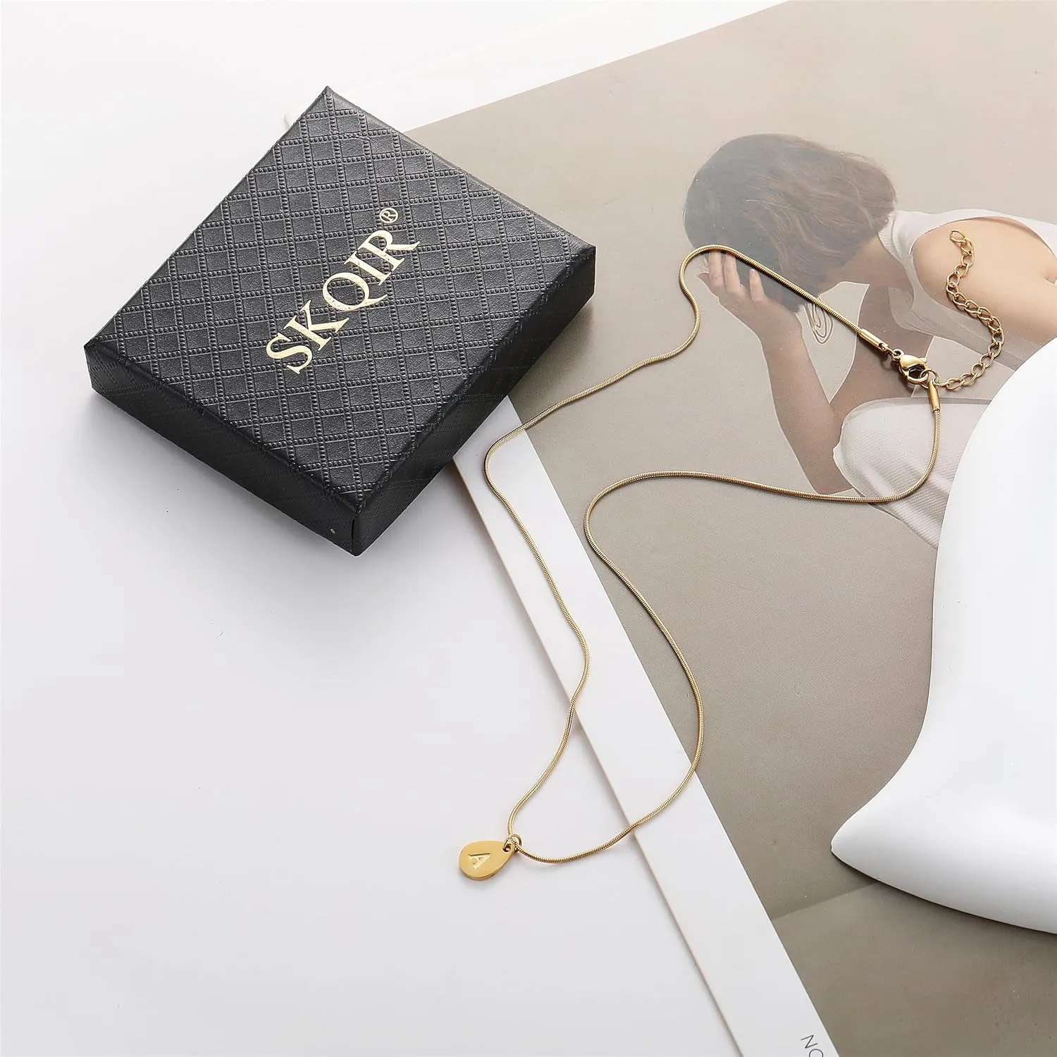 SKQIR Teardrop Initial Letter Necklaces for Women Girls,14k Gold Plated Letter A-Z Tiny waterdrop Pendant Letter Necklace for Women Dainty Minimalist Gift for girls