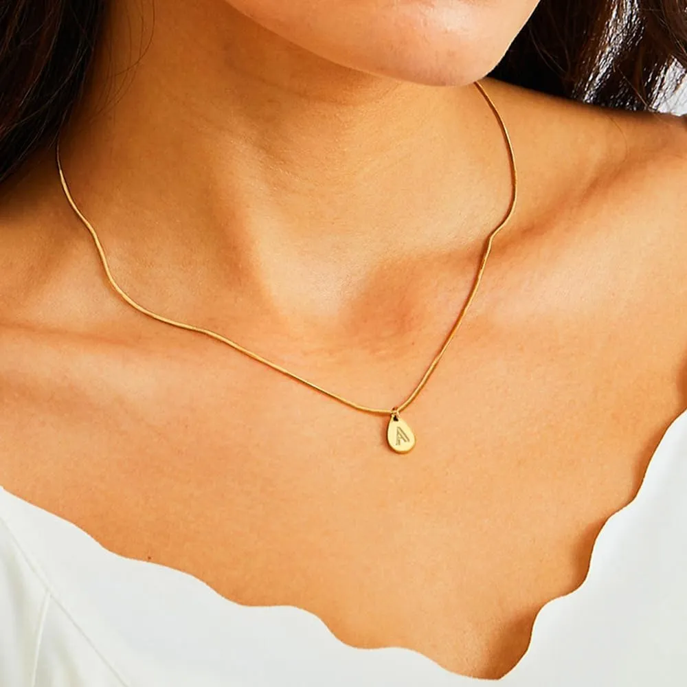 SKQIR Teardrop Initial Letter Necklaces for Women Girls,14k Gold Plated Letter A-Z Tiny waterdrop Pendant Letter Necklace for Women Dainty Minimalist Gift for girls