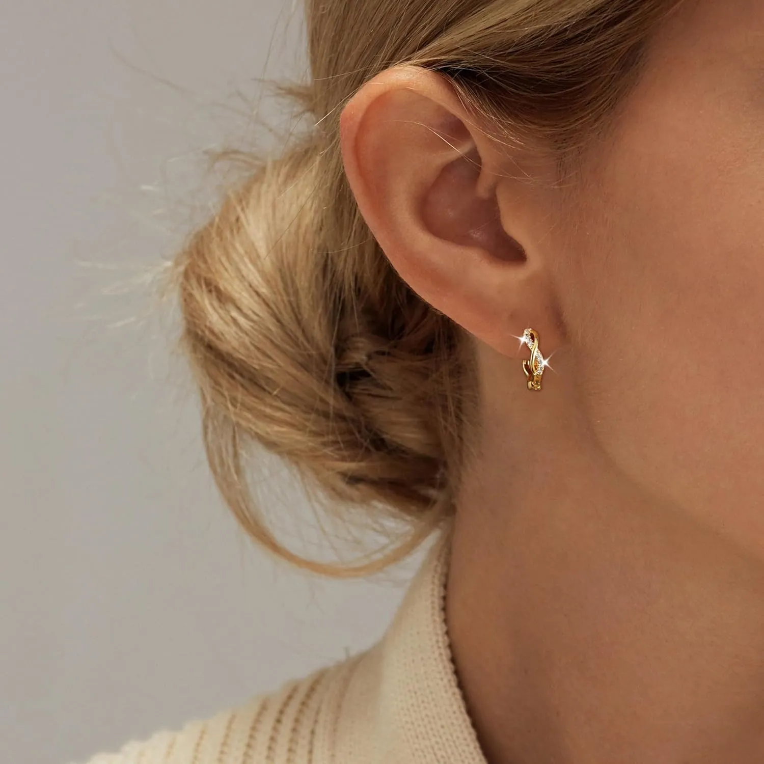 Small Hoop Earrings for Women, 14K Gold Plated Cubic Zirconia Hoop Earrings for Women Hypoallergenic Earrings Lightweight Huggie Earrings CZ Earrings for Women Trendy Jewelry Gifts for Girls