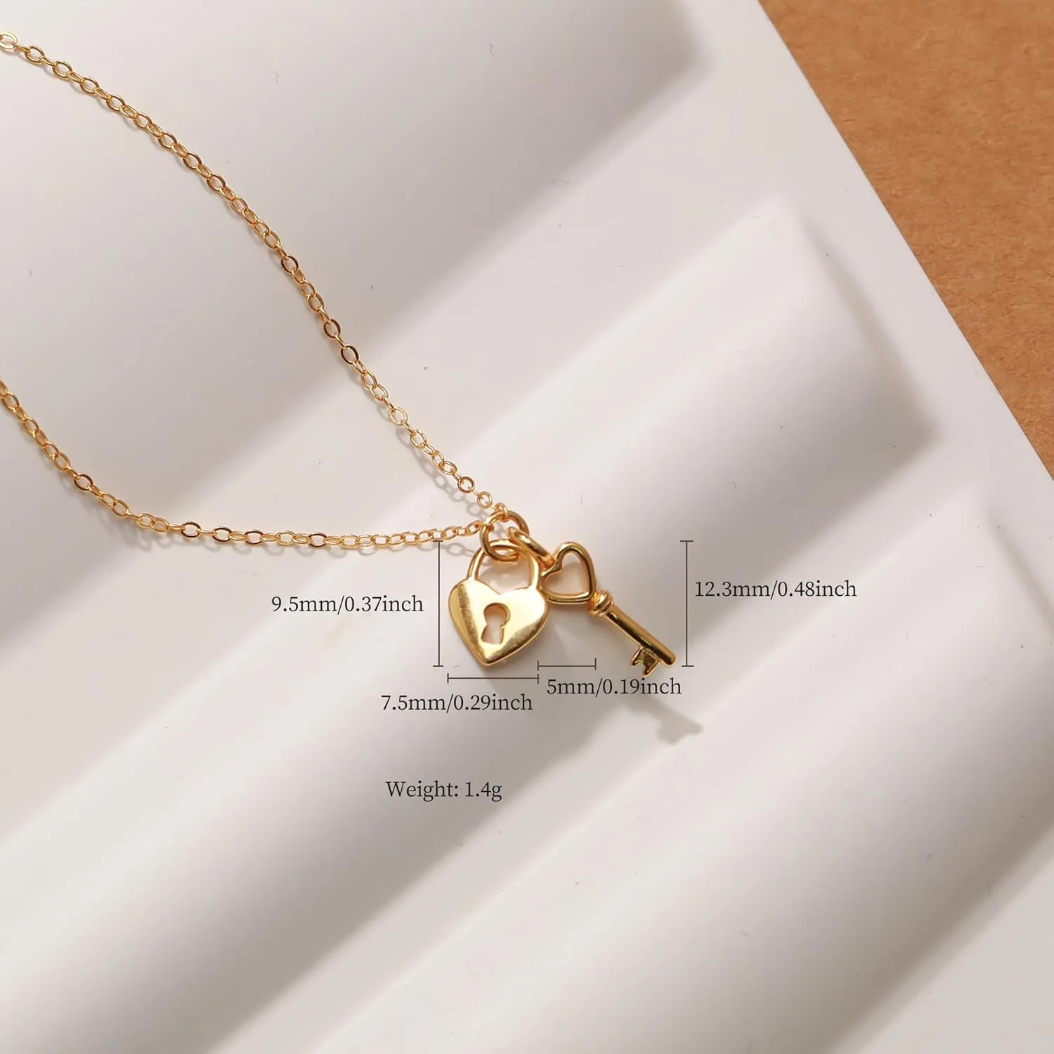 SUYACS Heart Lock Key Necklaces for Women Couple 925 Sterling Silver Love Heart Pendant Necklace Dainty 14K Gold Plated Padlock Collar Choker Chain Birthday Gifts for Girlfriend