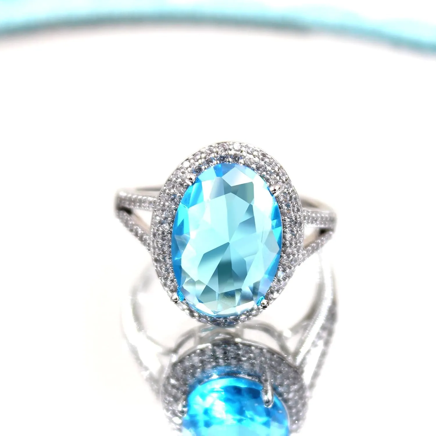 Uloveido Adjustable Platinum Plated Crystal Rings, Big Oval Cubic Zirconia Ring, Solitaire Split Shank Rings Birthstone Jewelry Gifts Y927