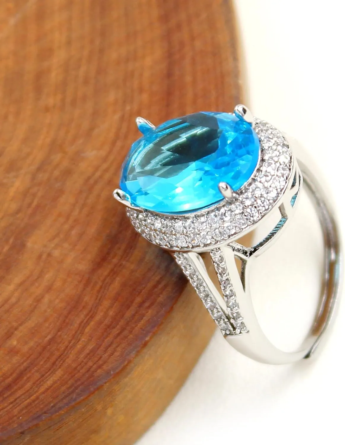 Uloveido Adjustable Platinum Plated Crystal Rings, Big Oval Cubic Zirconia Ring, Solitaire Split Shank Rings Birthstone Jewelry Gifts Y927