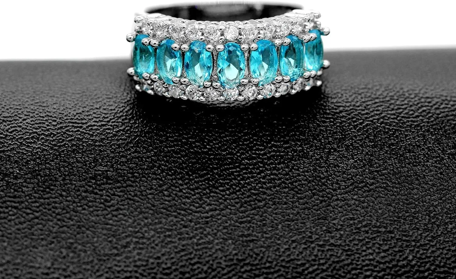 Uloveido Beautiful Women's 7 Stones Wedding Band Oval Cubic Zirconia Engagement Anniversary Rings J501