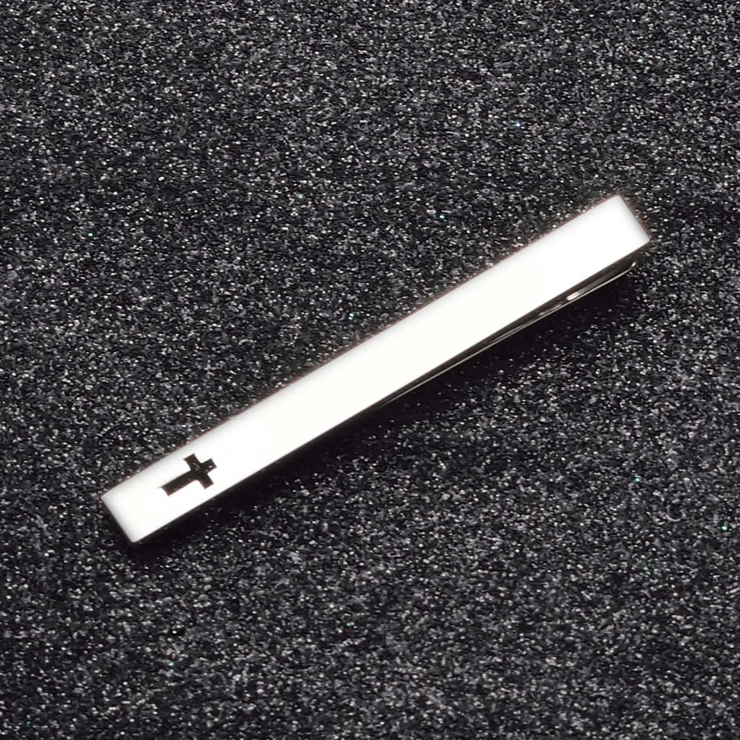 Unique Cross Tie Clips for Men Black Silver Gold Personalized Tie Clip Suitable for Regular Ties Classic And Minimalist Copper Tie Bar Box