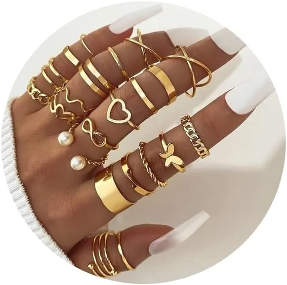 Vintage Boho Knuckle Stacking Rings for Women Star Moon Gold Knuckle Rings Set Retro Butterfly Heart Flower Rhinestone Finger Rings Aesthetic Jewelry Gifts