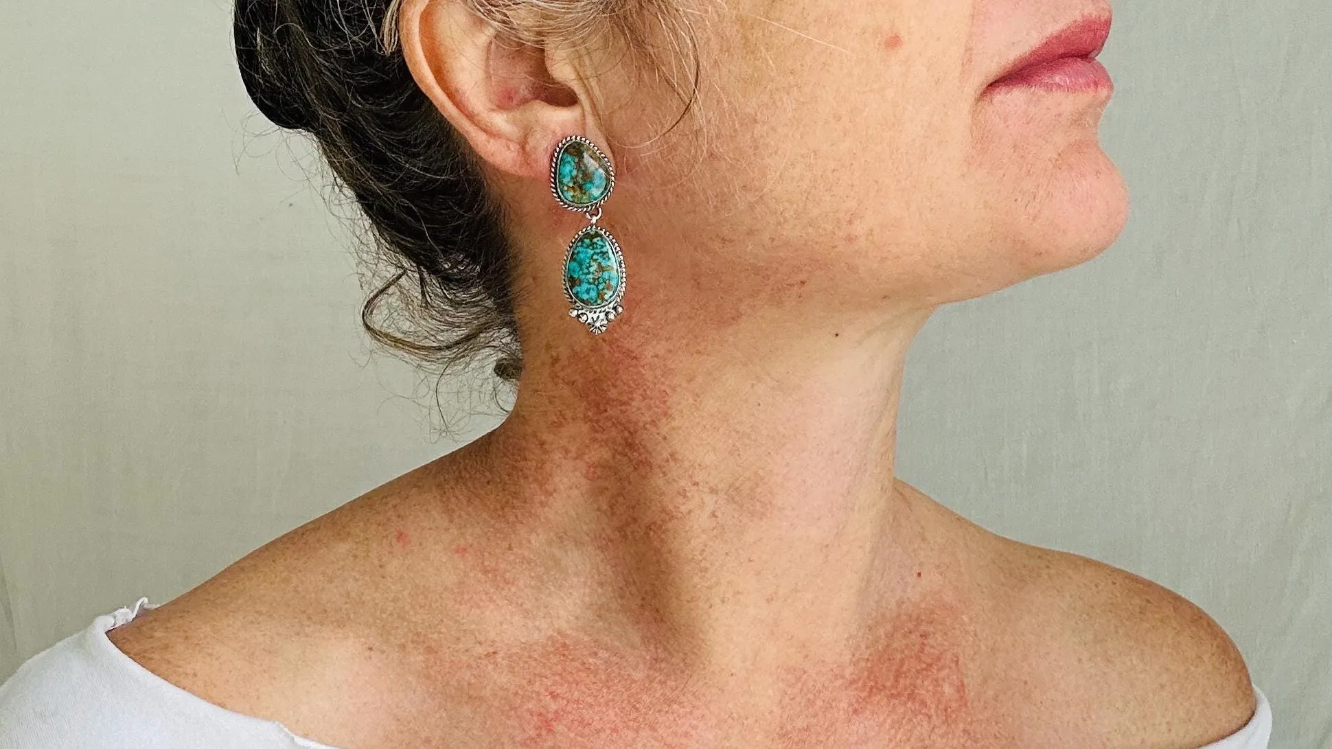 Vintage Navajo Turquoise Post Earrings. Diné Jewelry in Sterling Silver I Handmade American Turquoise. 4103