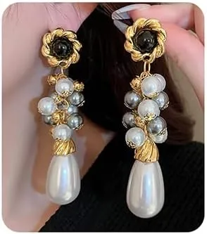 Wiwpar Vintage Pearl Earrings - White Baroque Teardrop Chandelier Pearl Beaded Dangle Earrings for Women - Bridal Style