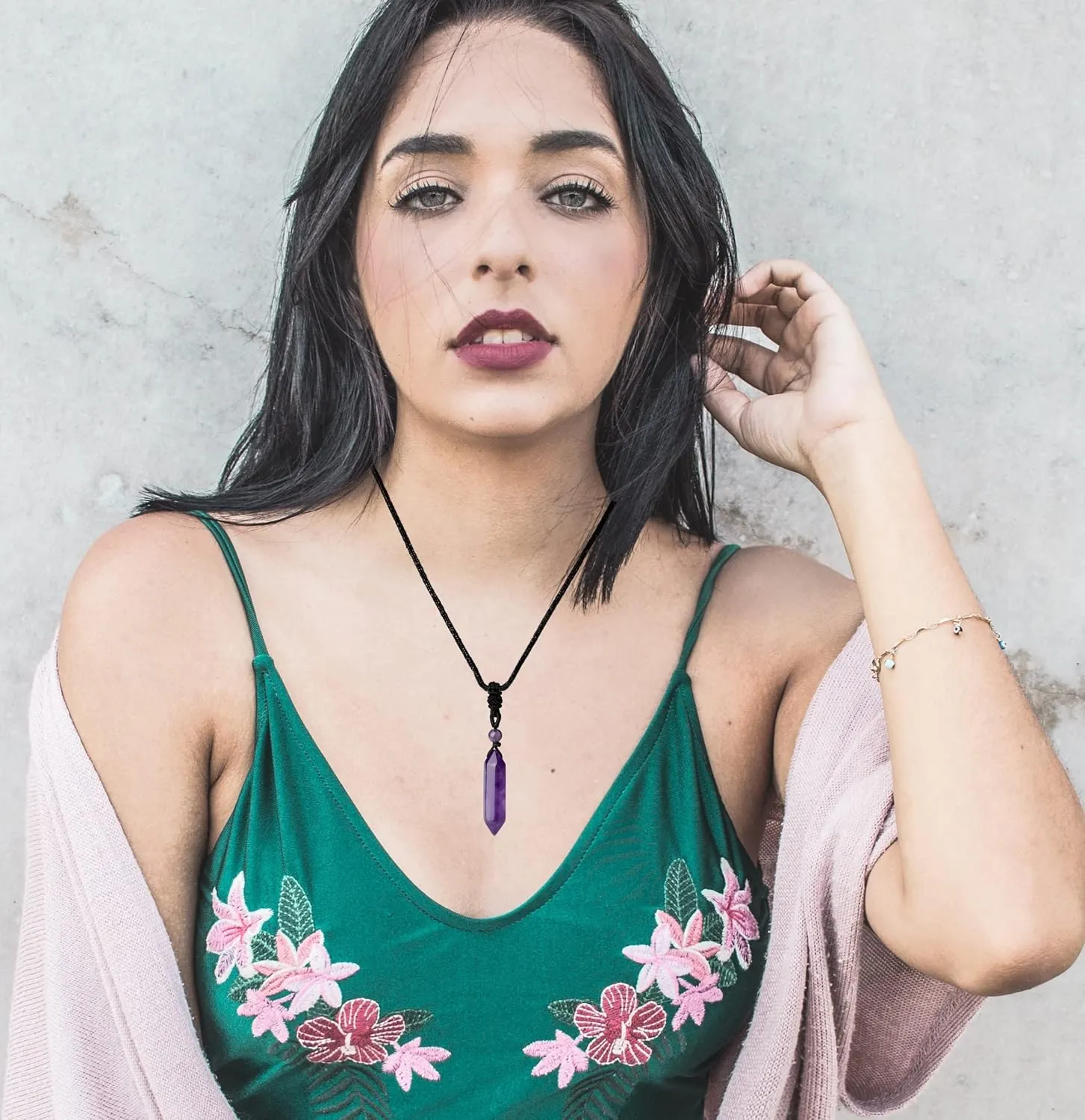 YATOJUZI Amethyst Healing Crystal Stone Necklace Hexagonal Pointed Pendant Necklaces Adjustable Rope Natural Gemstone Necklace Reiki Enger Quartz Jewelry for Women Men