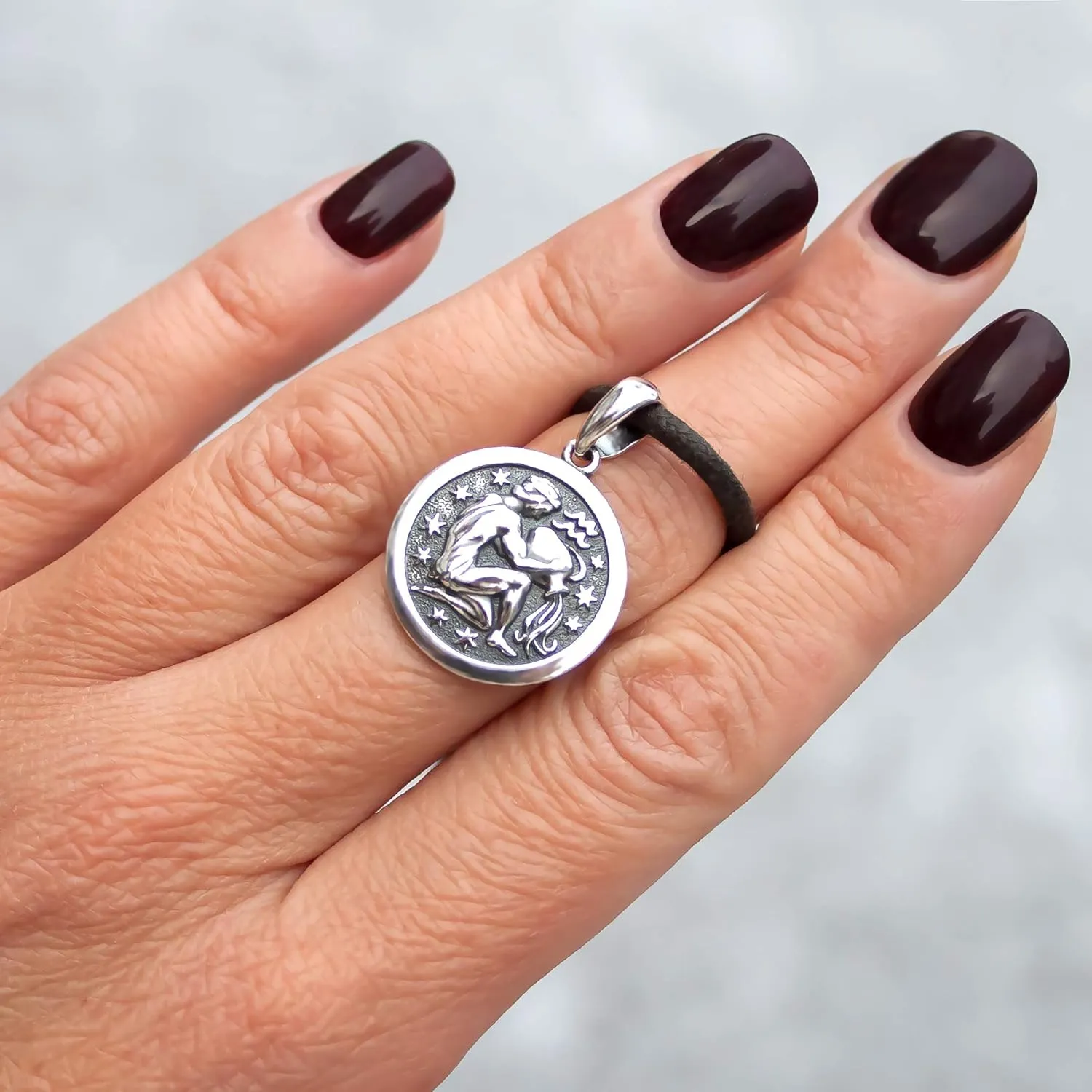 Zodiac Sign Pendant Necklace 925 Sterling Silver Horoscope Medallion Coin Disc Choker Charm Constellation Astrology Jewelry for Men Women